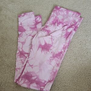 Stylish Pink Tie-Dye Women's Leggings